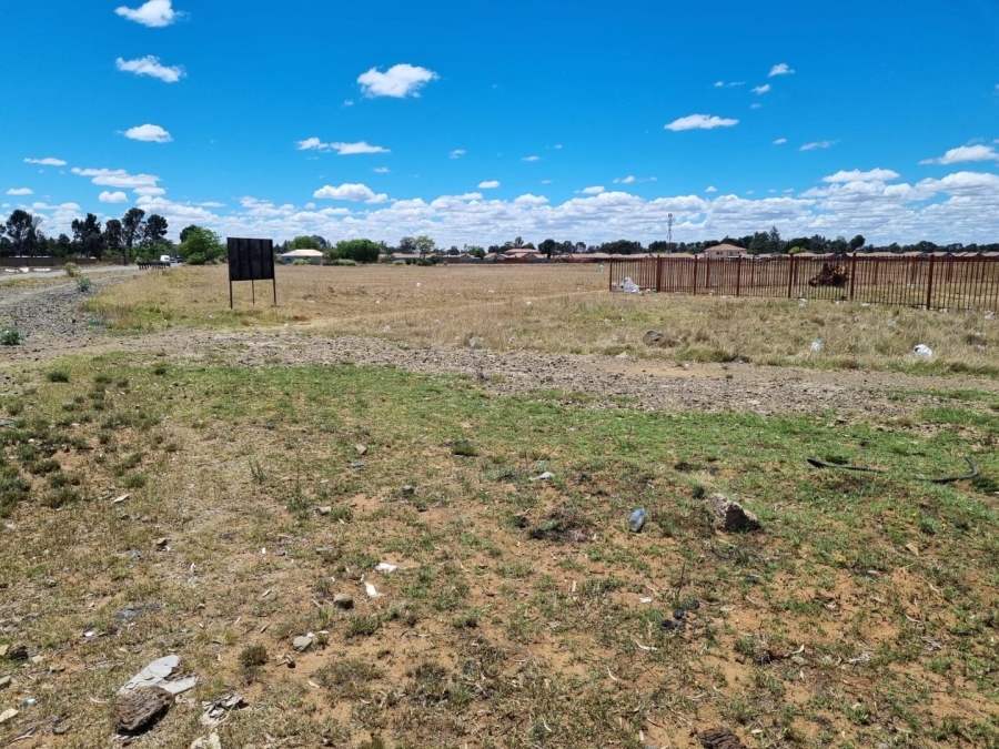 Commercial Property for Sale in Pinehaven Free State